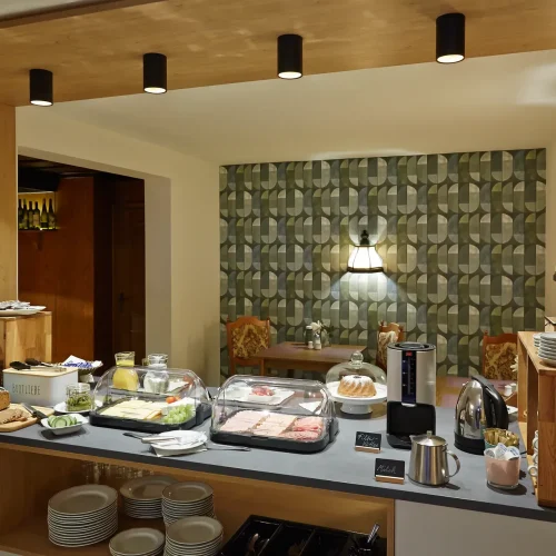 fruehstuecksraum pension pia 1